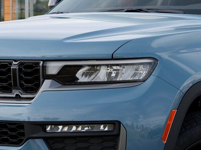 New 2026 Jeep Grand Cherokee Limited 4x4Image 30