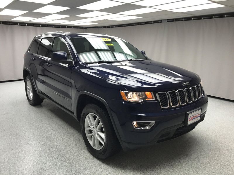 2017 Jeep Grand Cherokee LaredoImage 20