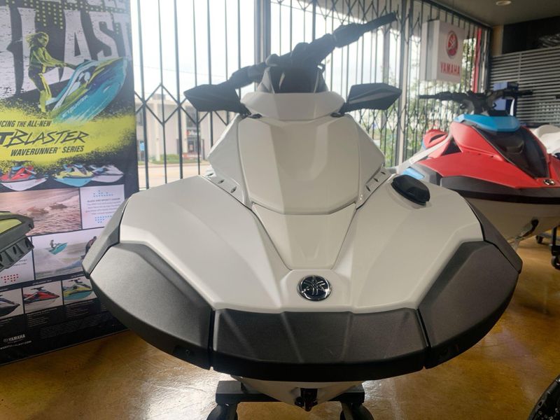 New 2025 Yamaha JETBLASTER LTD Image 11