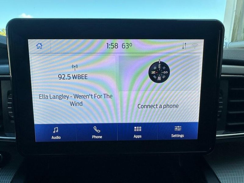 2020 Ford Explorer XLT photo 3