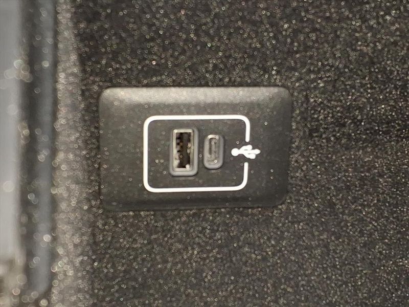 New 2026 Maserati Grecale ModenaImage 25