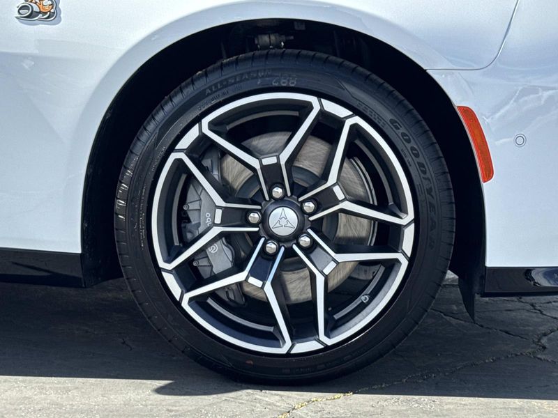 New 2026 Dodge Charger Scat Pack 2-door Awd