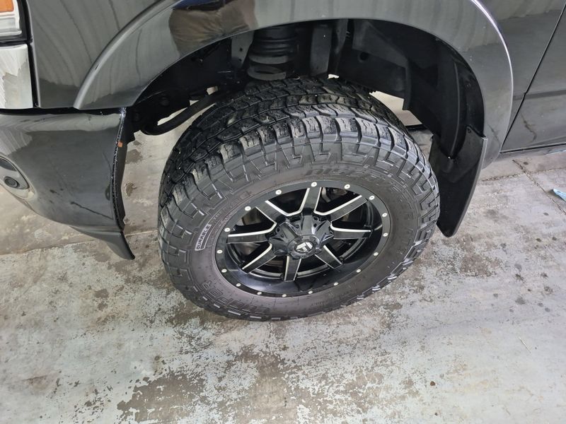 2021 RAM 2500 LaramieImage 8