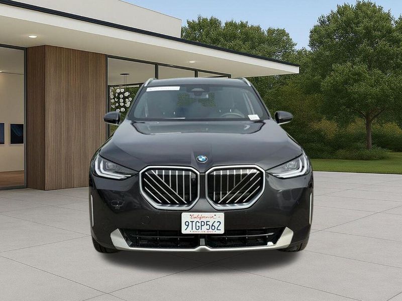 Used 2025 BMW X3 30 xDriveImage 4