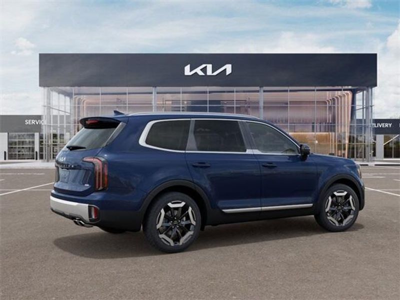 2025 Kia Telluride EXImage 6