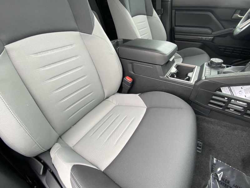 2025 Toyota Tacoma TRD Off RoadImage 11