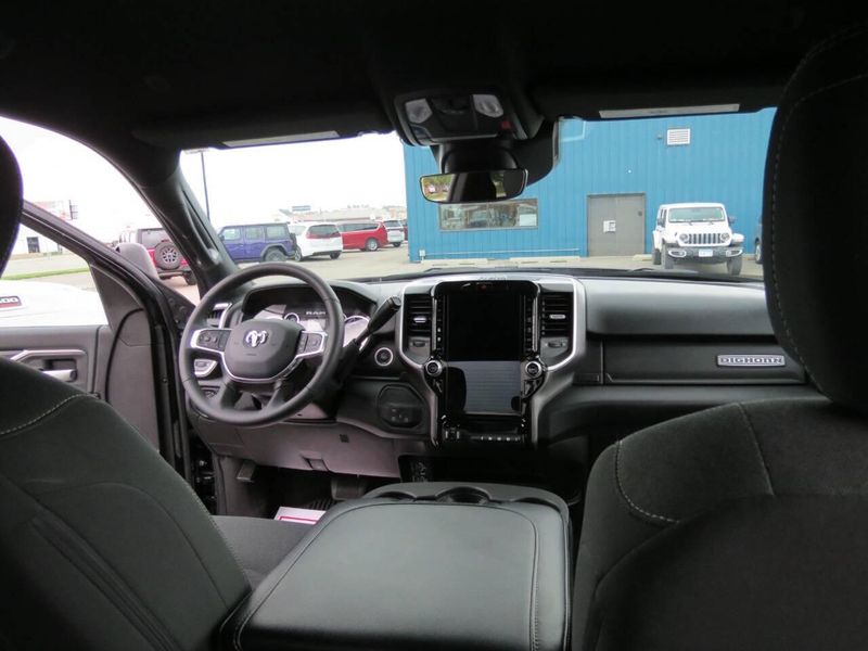Used 2026 RAM 2500 Big Horn 4x4 4dr Crew Cab 6.3 ft. SB PickupImage 14