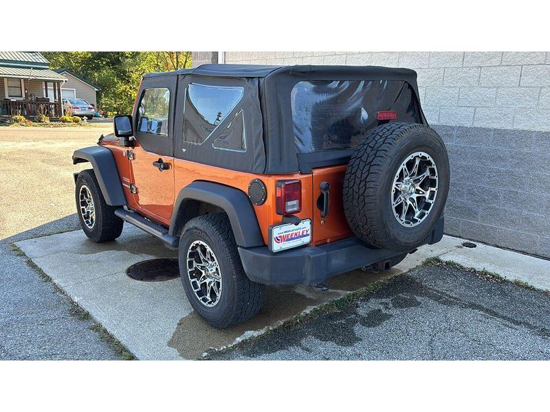 Used 2011 Jeep Wrangler JK SportImage 3