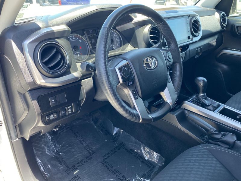 Used 2022 Toyota Tacoma SR5Image 14
