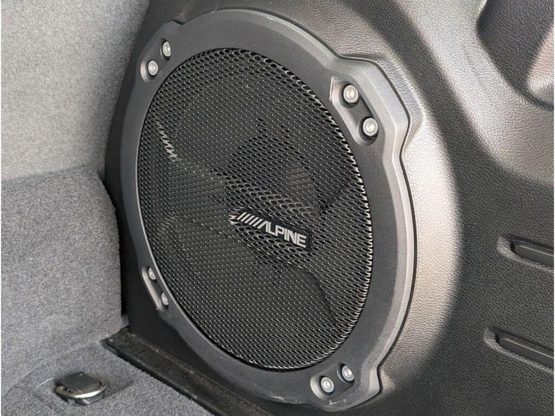 2021 Jeep Wrangler 4xE Unlimited SaharaImage 37