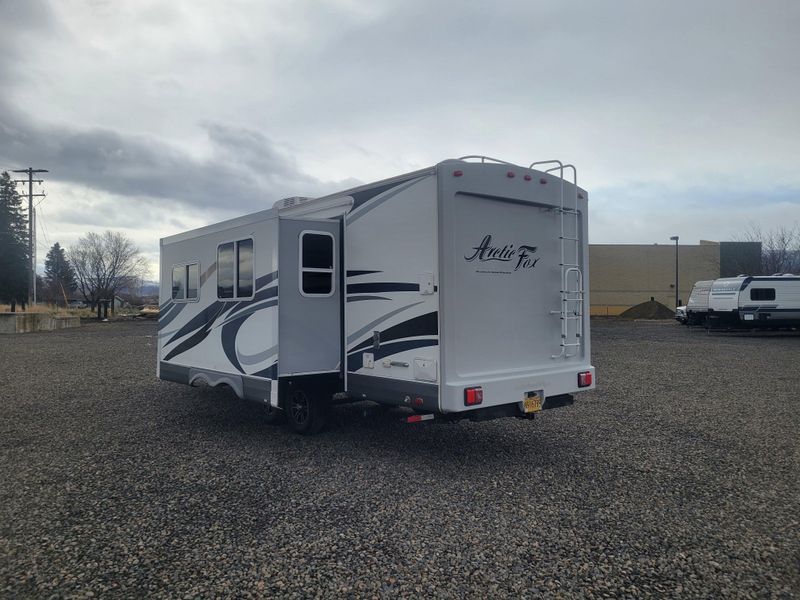 Used 2016 NORTHWOOD MFG ARCTIC FOX 28F Image 5