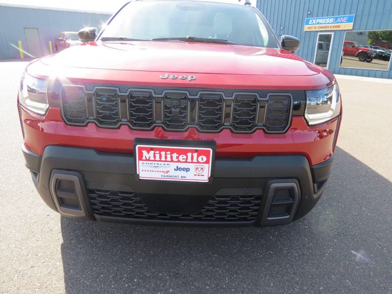 New 2026 Jeep Cherokee Overland 4x4Image 27
