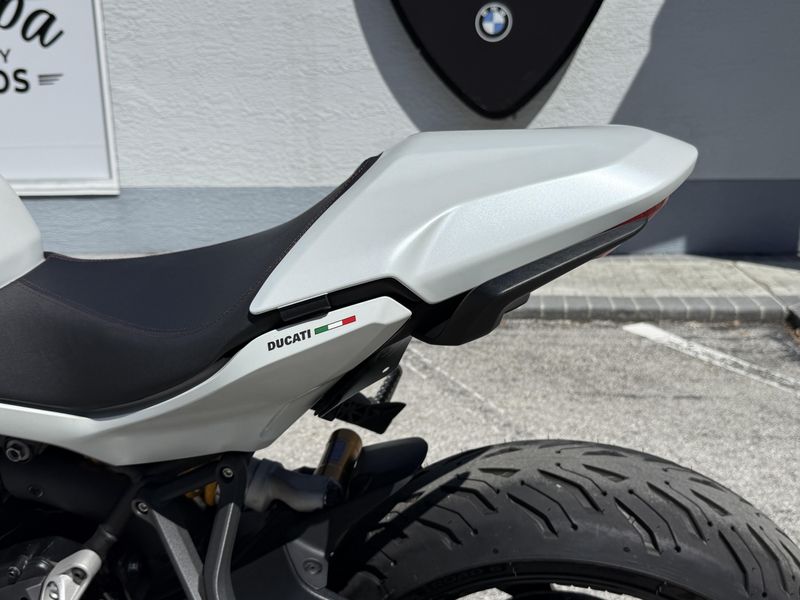2021 Ducati SuperSport 950 S