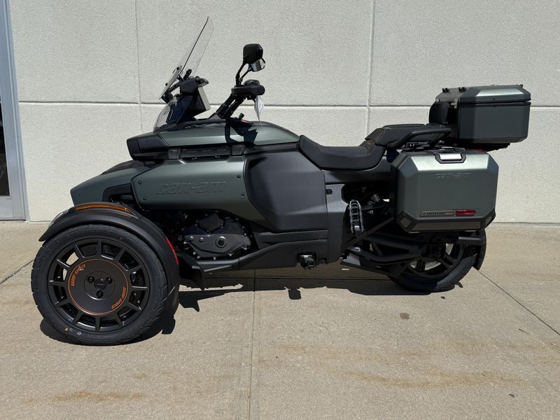 2025 Can-Am CANYON REDROCKImage 3