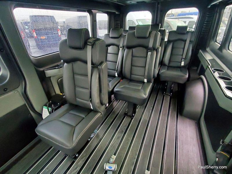 2023 RAM ProMaster 2500 Window Van High Roof 159WBImage 19