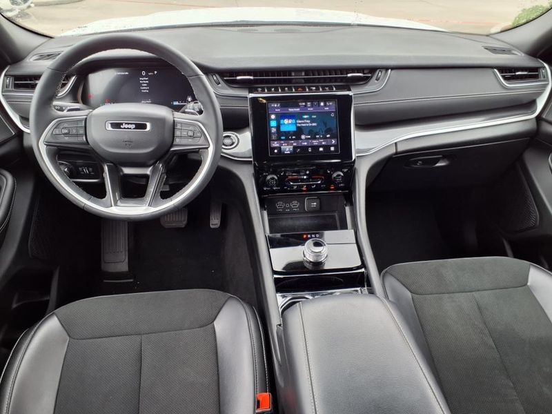2023 Jeep Grand Cherokee L AltitudeImage 4