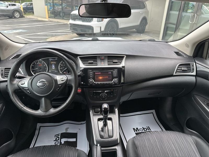 2018 Nissan Sentra SVImage 23