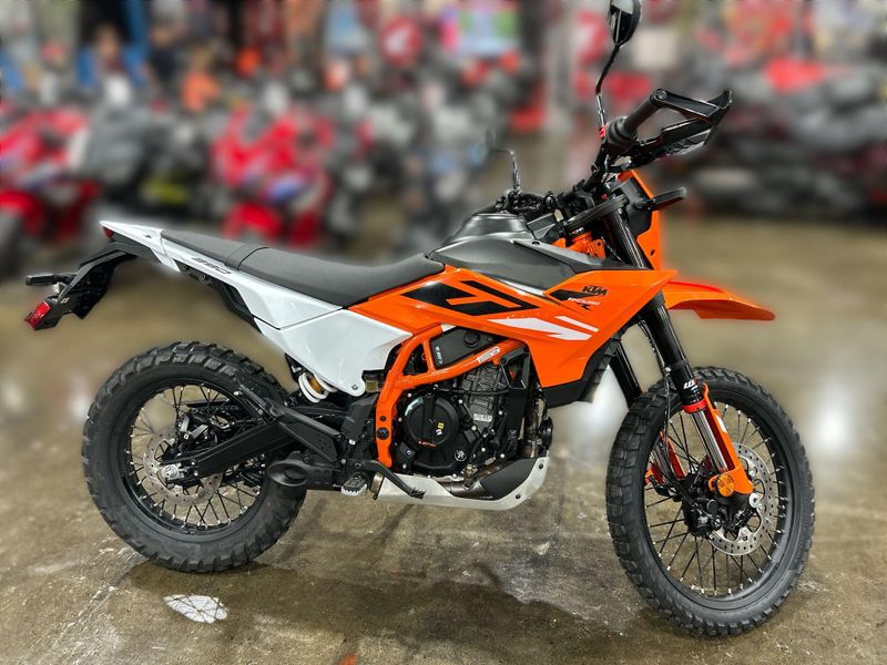 New 2026 KTM 390 ENDURO R Image 11