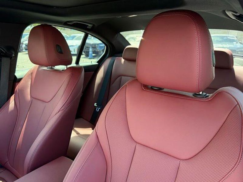 Used 2025 BMW 3 Series M340i xDriveImage 22