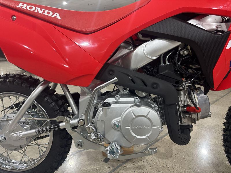 New 2027 Honda CRF110F Image 17
