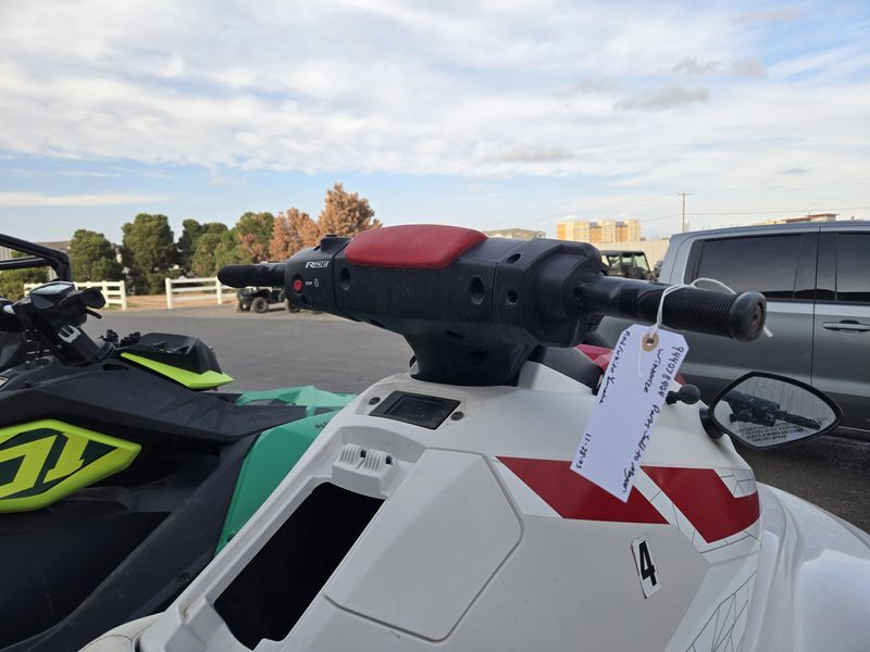 USED 2021 YAMAHA EX LIMITEDWHITETORCH RED Image 12