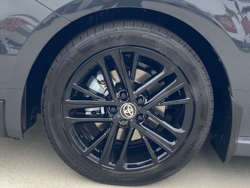 New 2025 Toyota Camry SEImage 8