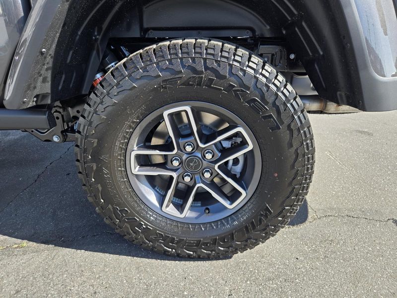 New 2026 Jeep Gladiator Mojave X 4x4