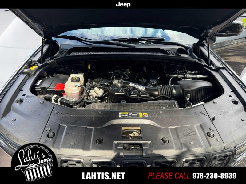 2023 Jeep Grand Cherokee Altitude photo 22