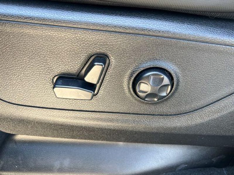 2020 RAM 1500 RebelImage 10