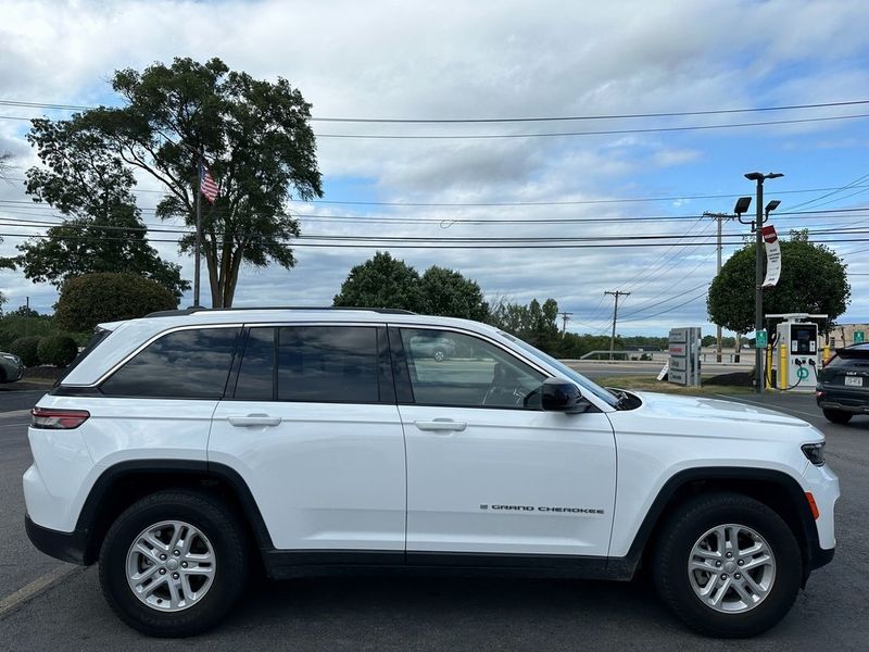 2023 Jeep Grand Cherokee LaredoImage 10