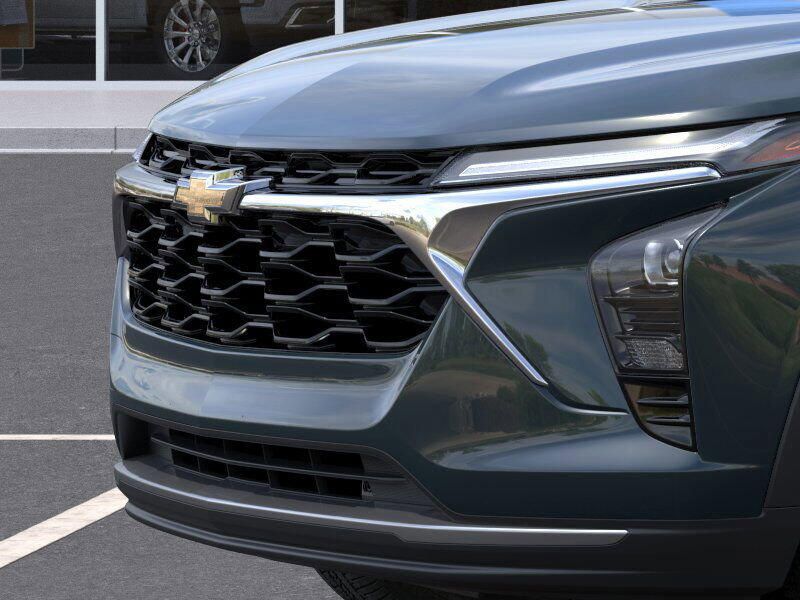 New 2025 Chevrolet Trax LTImage 13