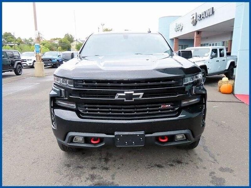 2020 Chevrolet Silverado 1500 LT Trail Boss photo 2