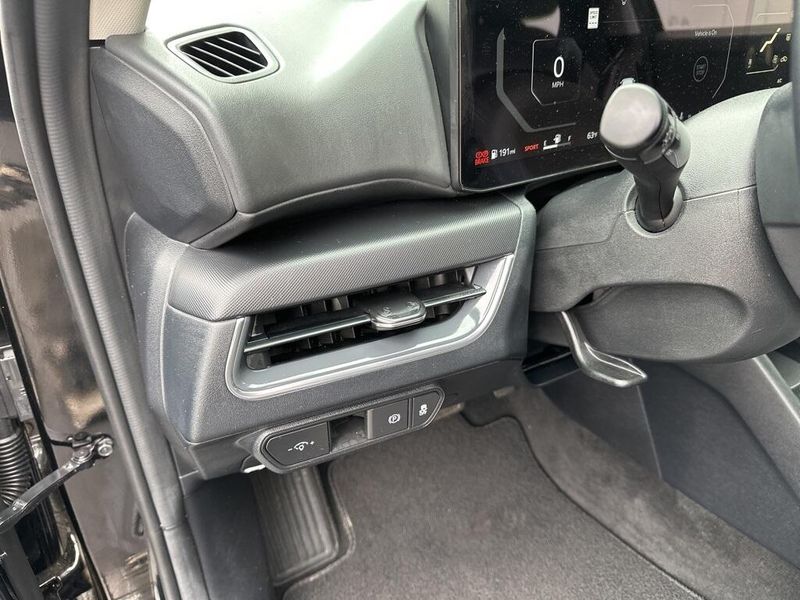 2025 Kia K4 EXImage 27