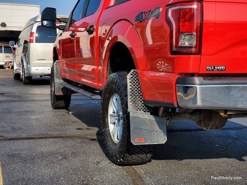 2017 Ford F-150 XLImage 13