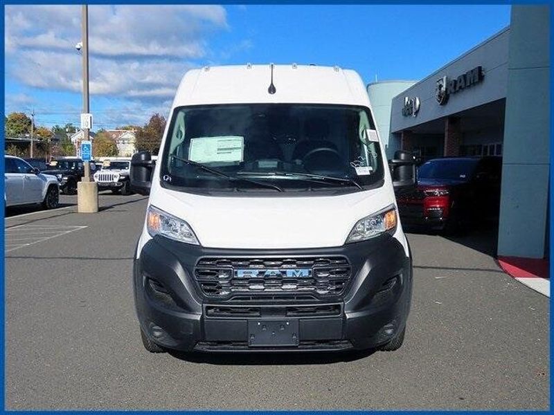 2025 RAM ProMaster BaseImage 3