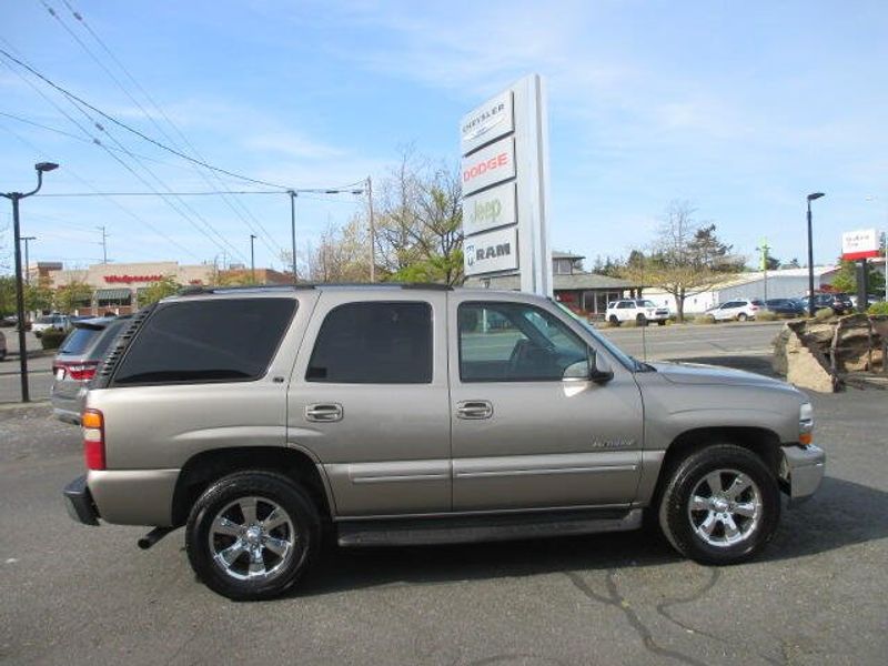 2003 Chevrolet Tahoe LTImage 5