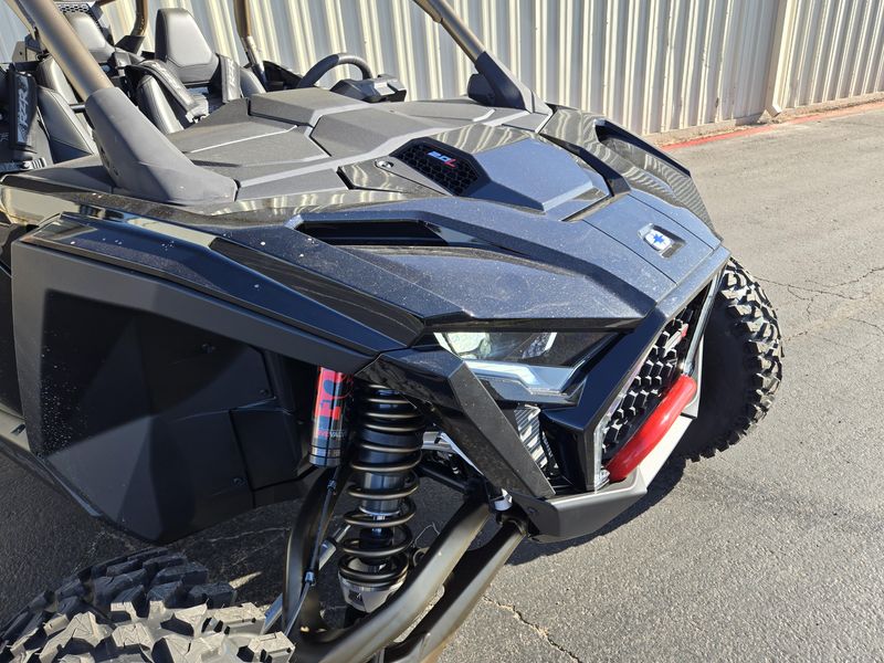2025 Polaris RZR PRO R 4 ULTIMATE BLACK CRYSTAL AND SHADOW BRONZE Image 21