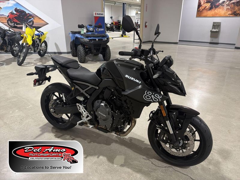 New 2026 Suzuki GSX-8S 