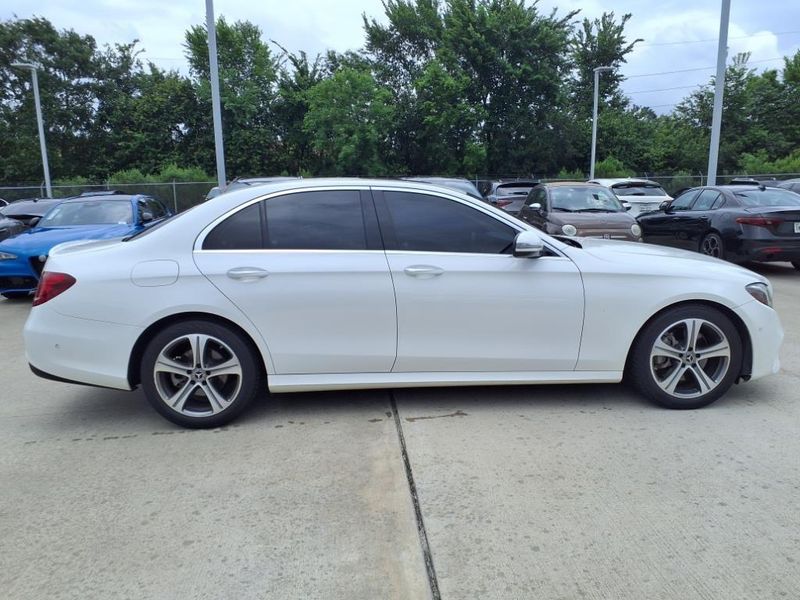 2018 Mercedes-Benz E 300 300Image 7