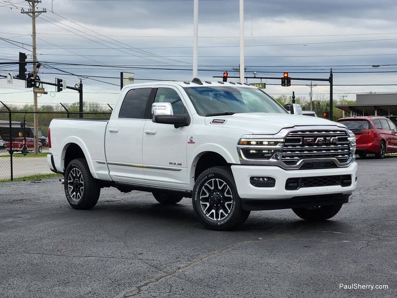 New 2026 RAM 2500 Limited Crew Cab 4x4 6'4' Box
