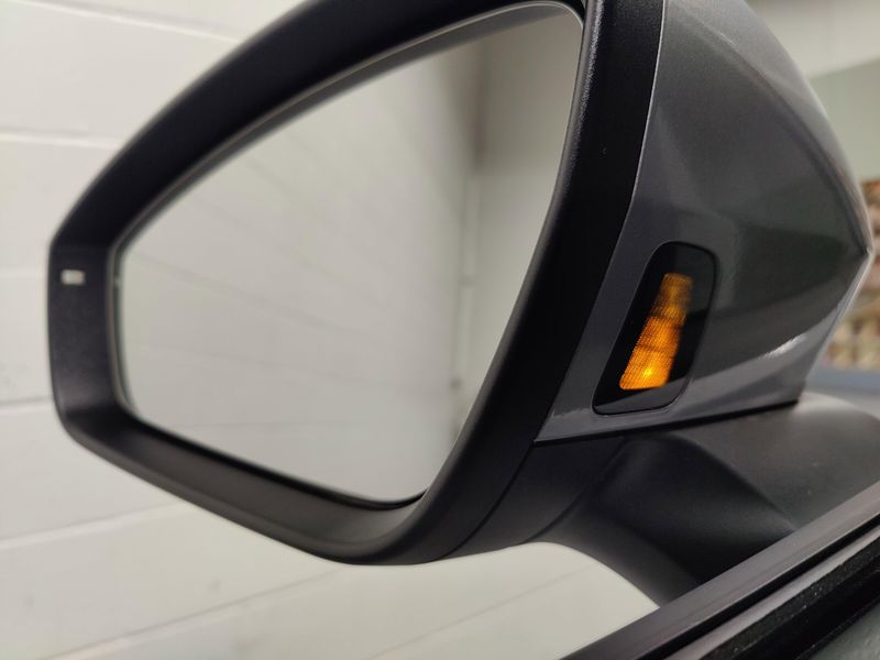 Used 2024 Volkswagen ID.4 StandardImage 7