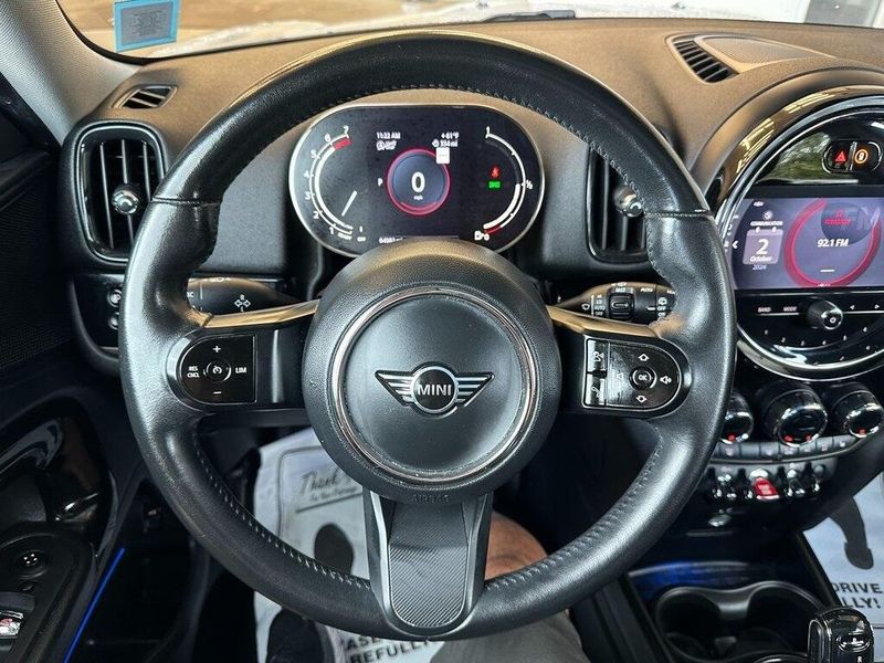 2022 MINI Countryman SignatureImage 2