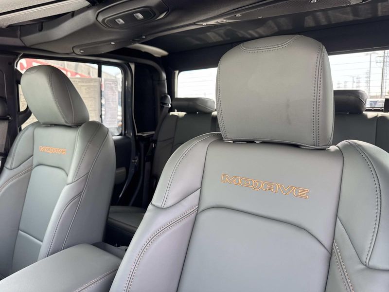 New 2026 Jeep Gladiator Mojave X 4x4