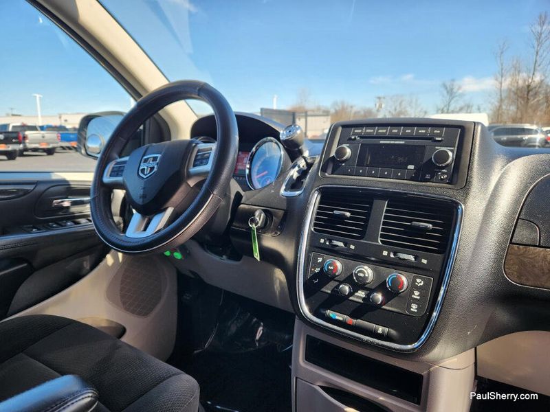 Used 2013 Dodge Grand Caravan SXT