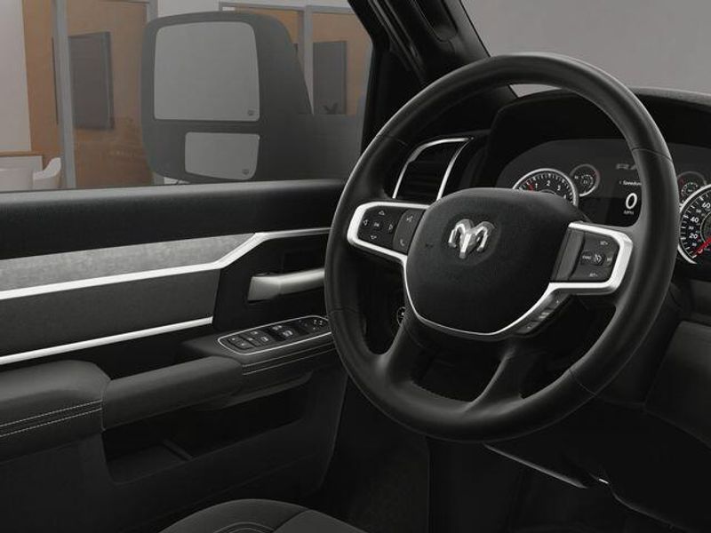 New 2024 RAM 2500 Big Horn Crew Cab 4x4 8