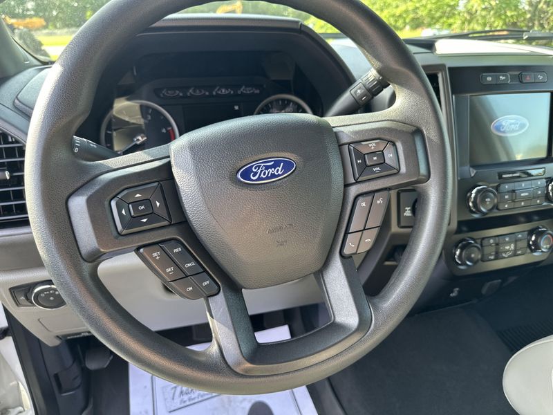 2022 Ford F-250 XLImage 21