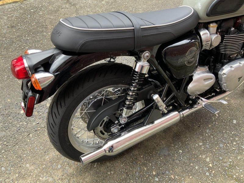 2026 Triumph BONNEVILLE T120