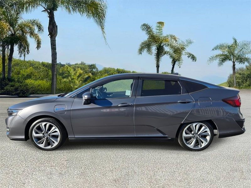 Used 2020 Honda Clarity Plug-In Hybrid Base