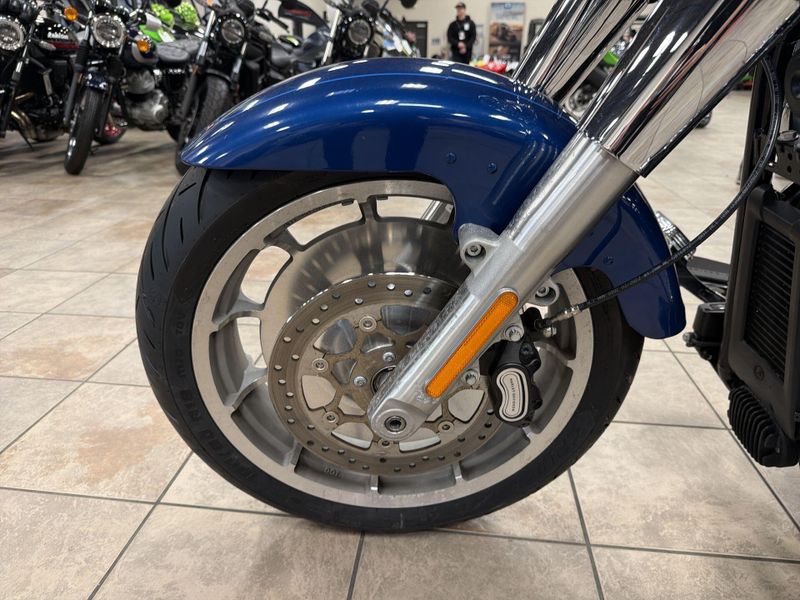 Used 2022 Harley-Davidson SOFTAIL FAT BOY 114 Image 19
