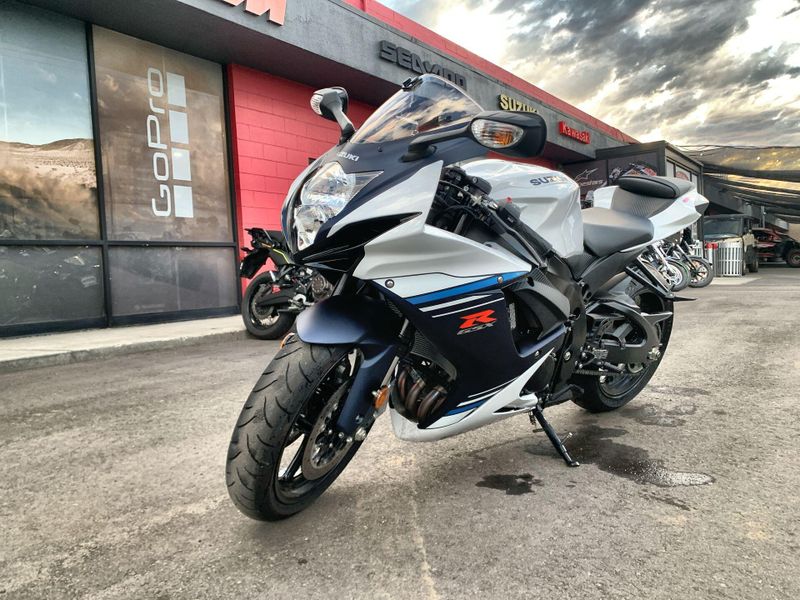 Used 2023 Suzuki GSX-R600 CA Image 24